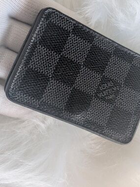 Louis Vuitton Damier Graphite single card holder